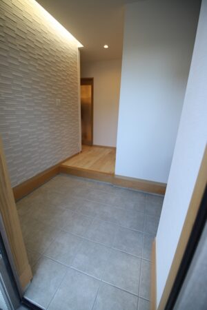 【戸建て】玄関・床・窓・トイレ・浴室・洗面所リフォーム|福岡市早良区田村Y様邸